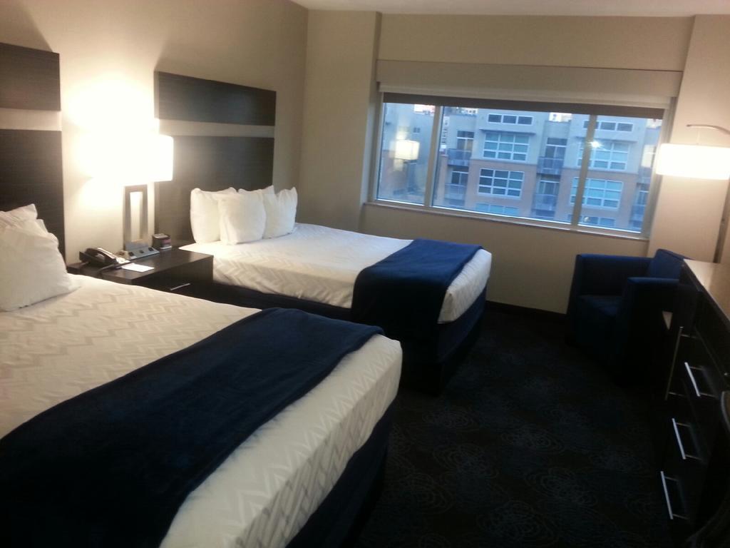 Doubletree By Hilton St. Louis Forest Park Saint Louis Exterior foto