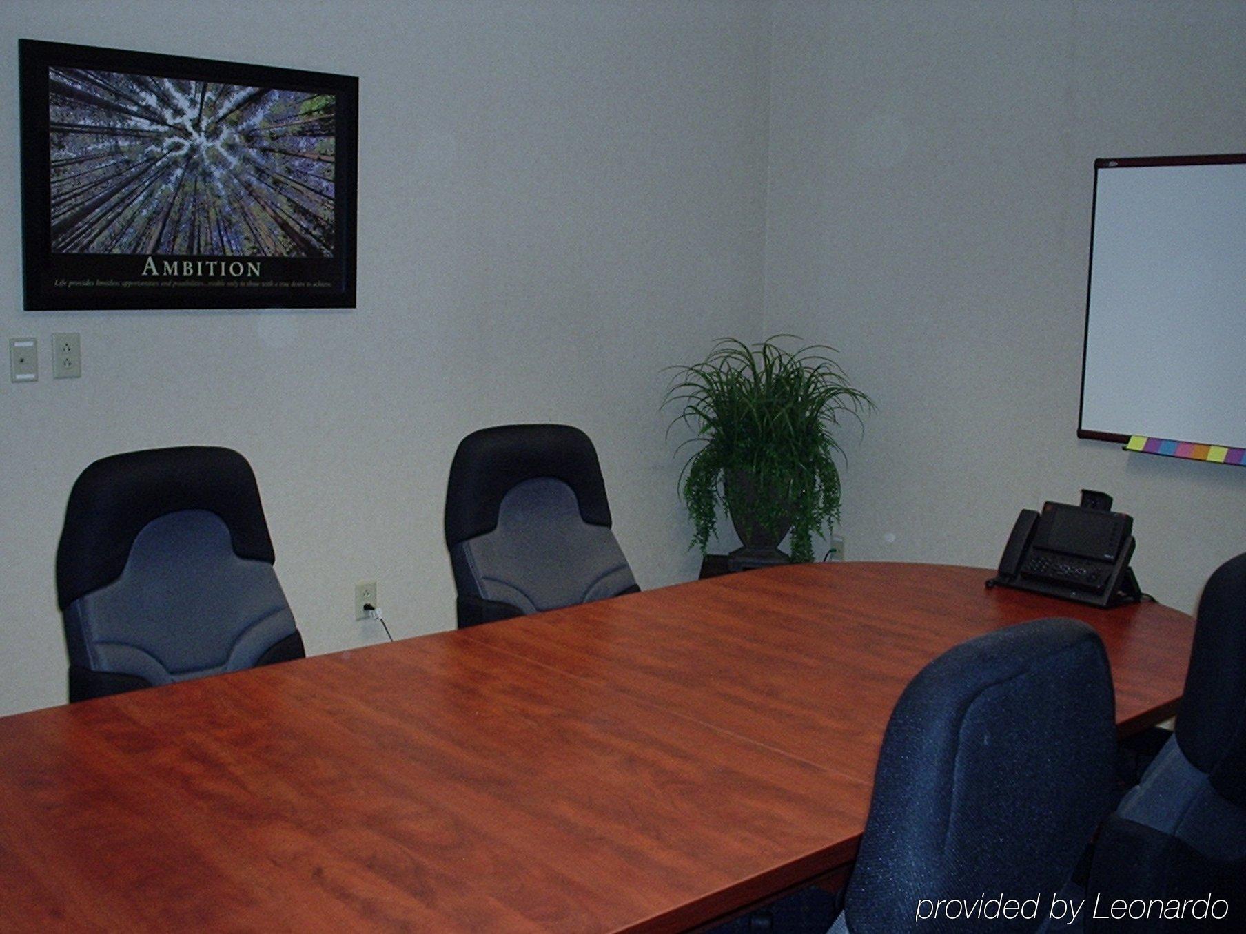 Doubletree By Hilton St. Louis Forest Park Saint Louis Facilidades foto