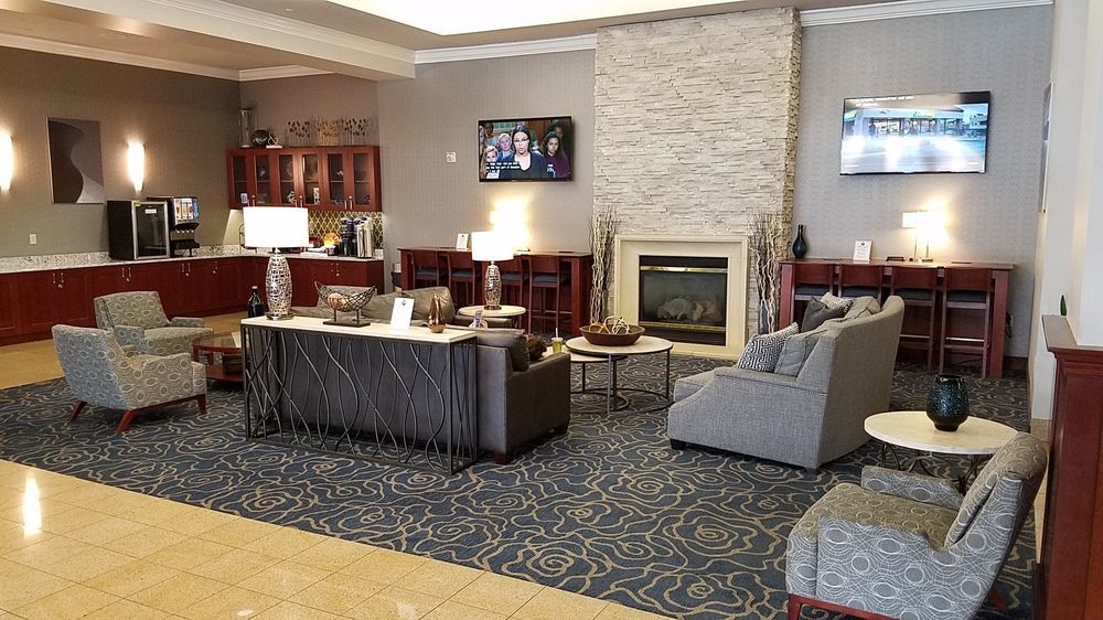 Doubletree By Hilton St. Louis Forest Park Saint Louis Exterior foto